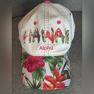 Robin Ruth Floral Hawaii Aloha Cap NWOT